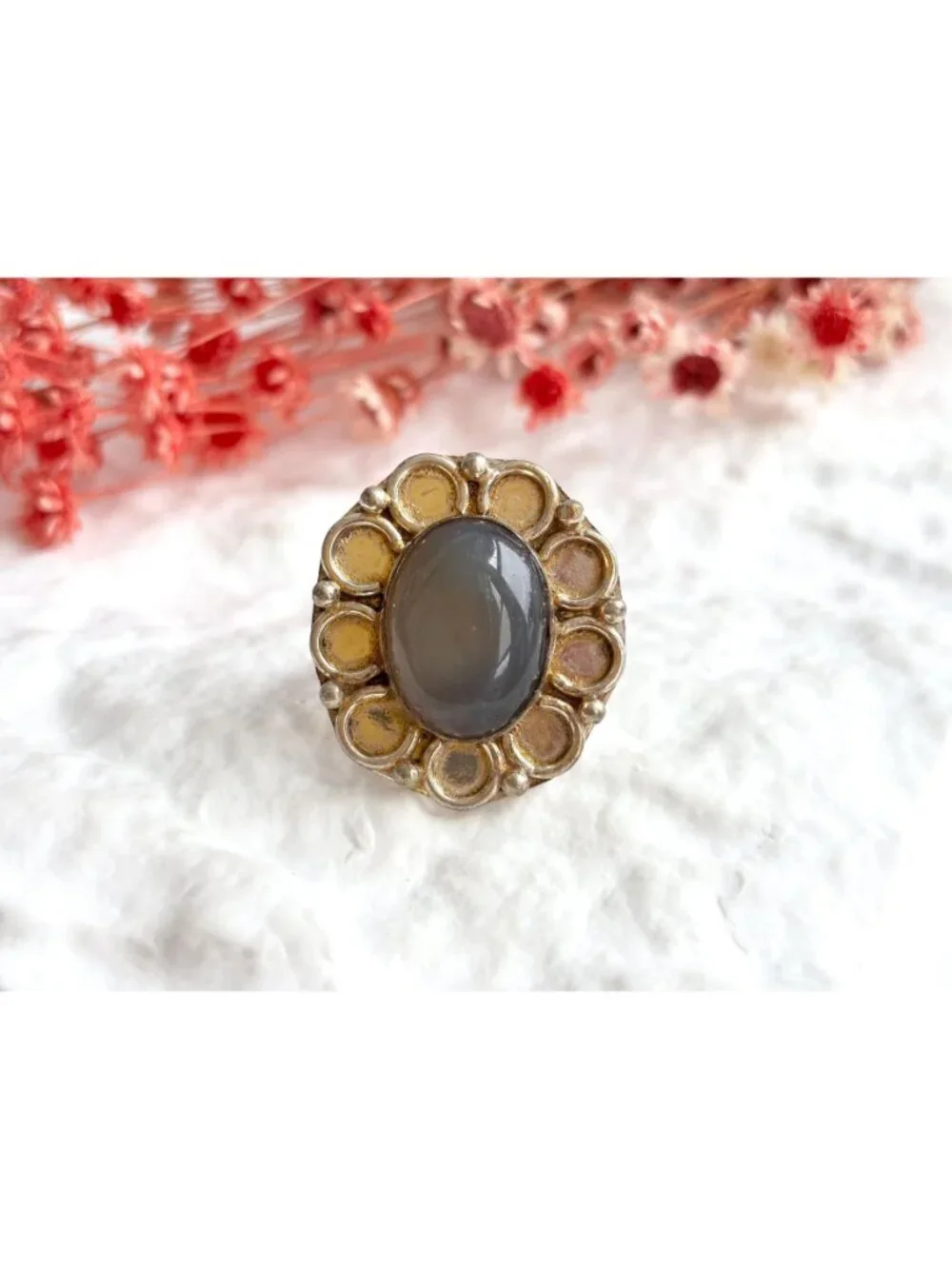 Grey Agate Cabochon Oval Stone Scalloped Sterling Silver 925 Vintage Ring - sz 9